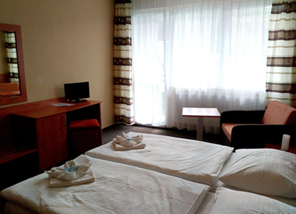 Hotel Panorama Teplice Exteriör bild